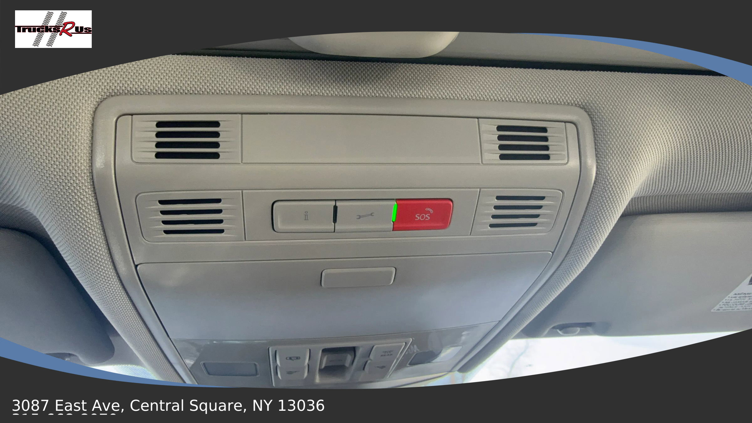 Used 2025 Volkswagen Jetta SEL image 28