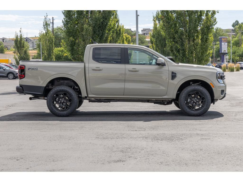 New 2025 Ford Ranger Lariat w/ FX4 Off-Road Package image 2