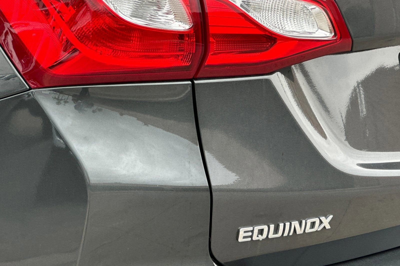 Used 2019 Chevrolet Equinox LT FWD image 29