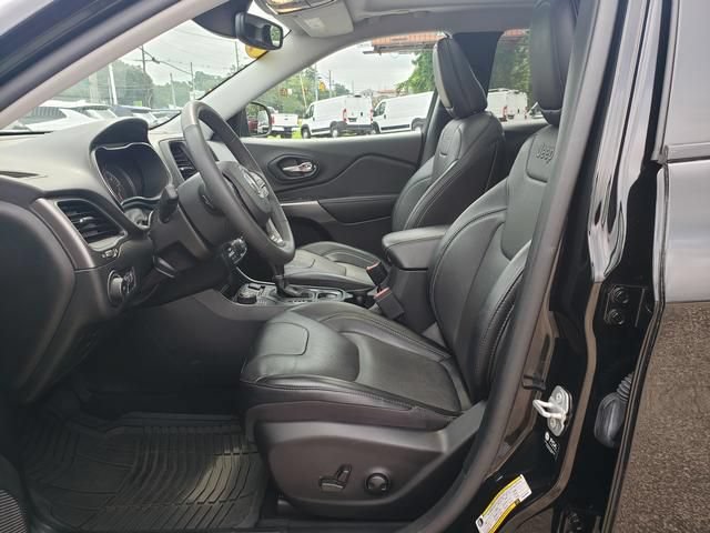 Used 2022 Jeep Cherokee Latitude Lux w/ Sun & Sound Group AWD/4WD image 10