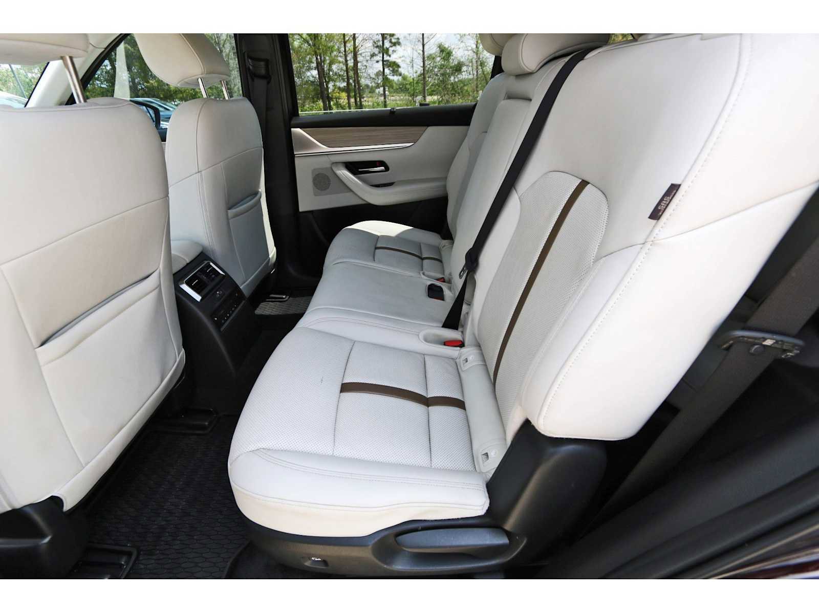 Certified 2025 MAZDA CX-90 3.3 Turbo S w/ Premium Package image 13