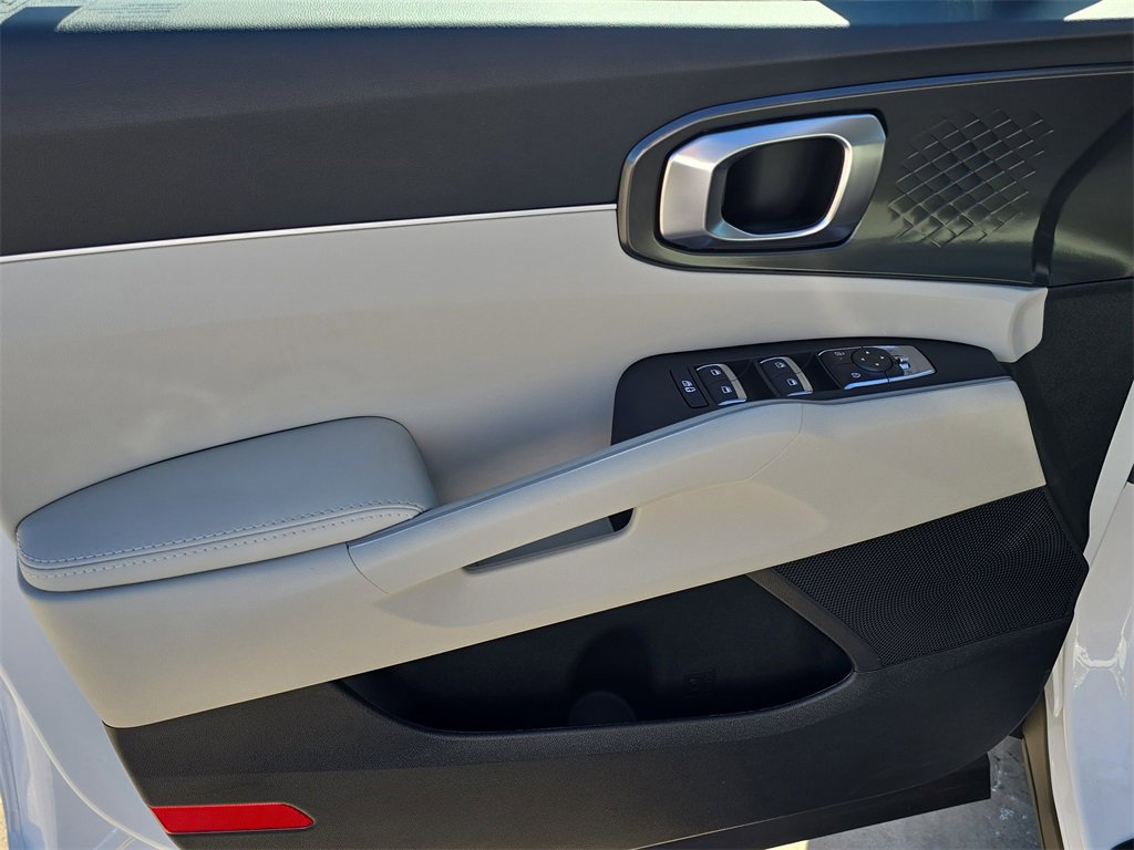 New 2026 Kia Sorento S image 19