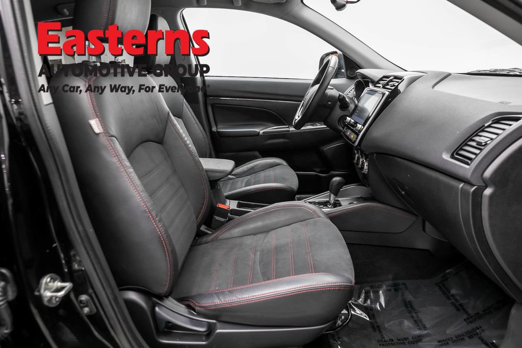 Used 2023 Mitsubishi Outlander Sport SE AWD/4WD image 24