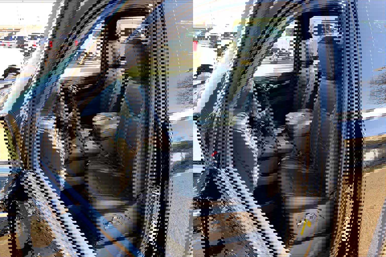 Used 2024 GMC Yukon Denali image 8