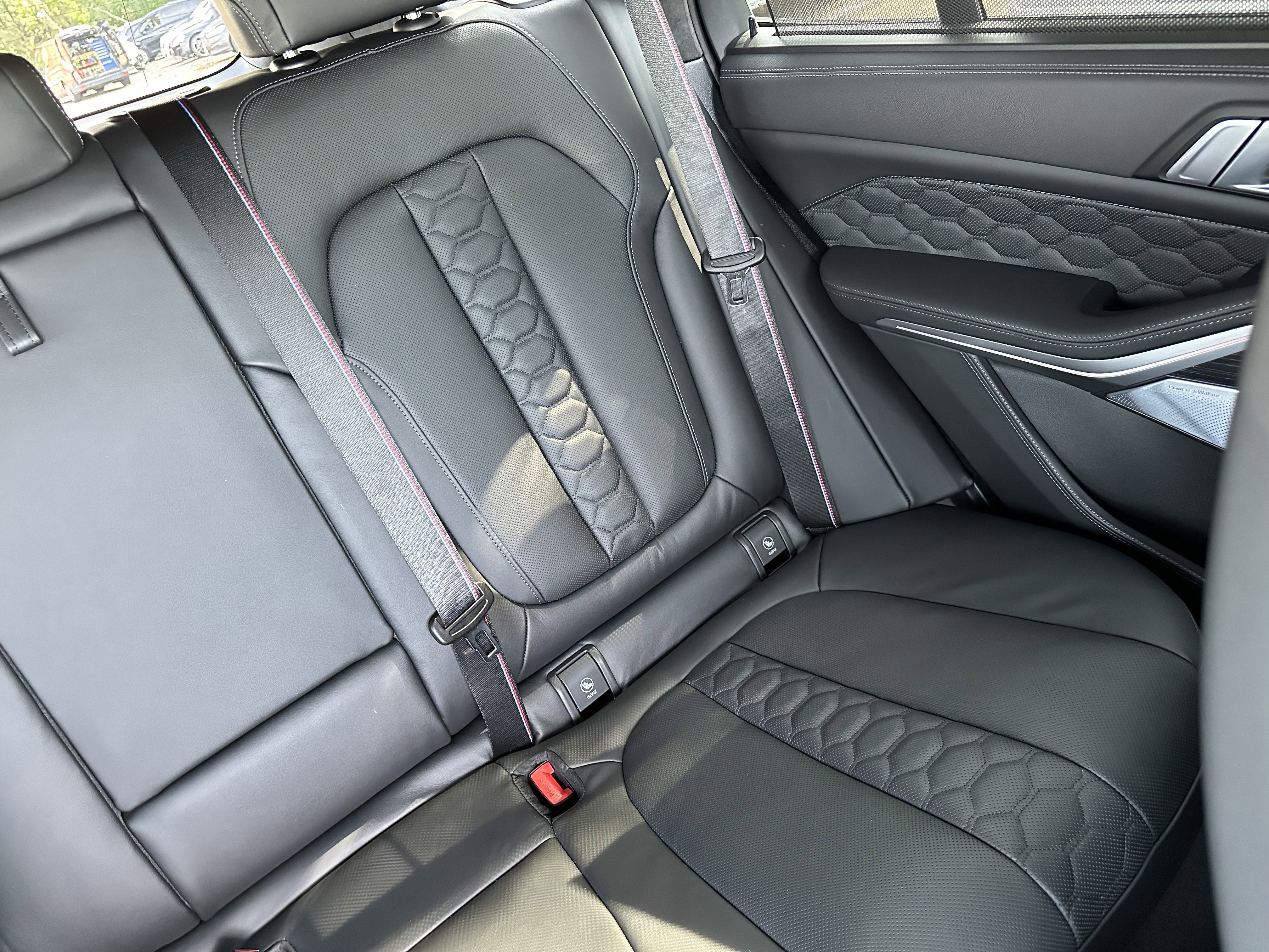 New 2026 BMW X5 M Competition w/ Executive Package image 19