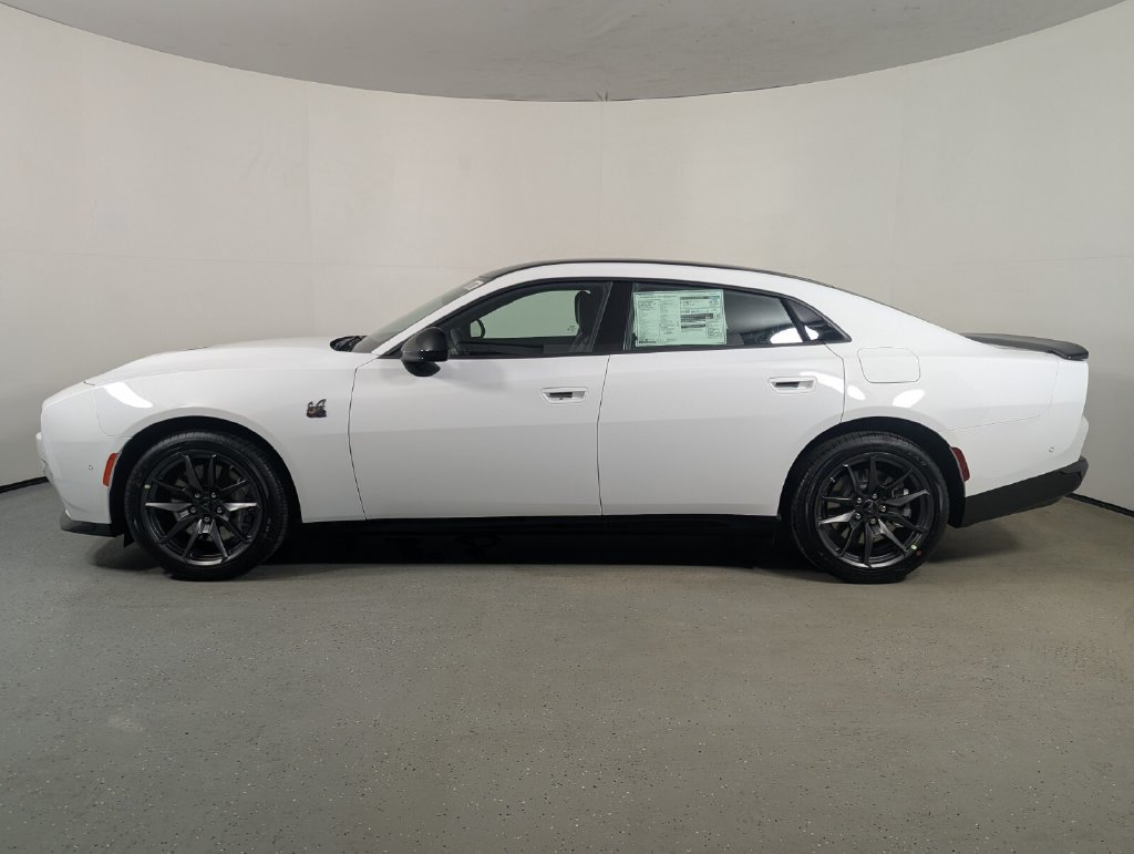 New 2026 Dodge Charger Scat Pack w/ Blacktop Package AWD/4WD image 4