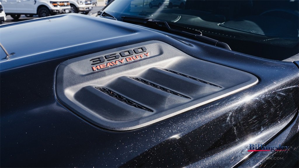 Used 2024 RAM 3500 Laramie w/ Night Edition image 10