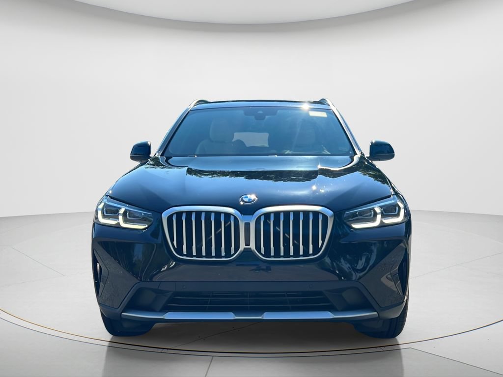 Used 2024 BMW X3 sDrive30i w/ Premium Package RWD image 2