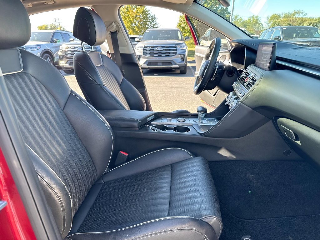 Used 2022 Genesis G70 2.0T w/ Prestige Package AWD/4WD image 23