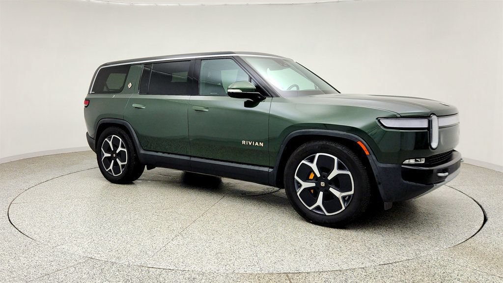Used 2024 Rivian R1S Adventure AWD/4WD image 3