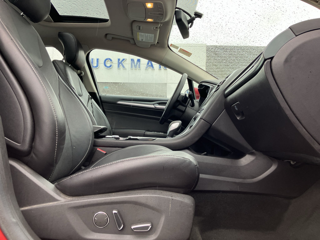 Used 2014 Ford Fusion Titanium FWD image 34