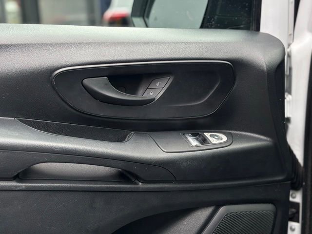 Used 2022 Mercedes-Benz Metris image 20