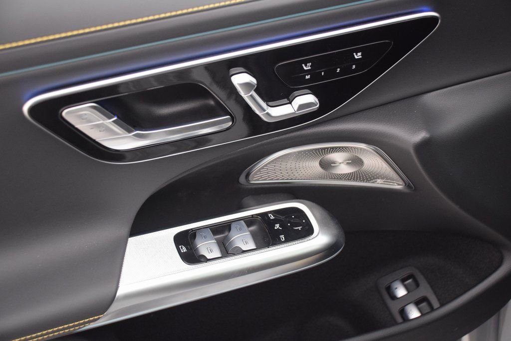 New 2026 Mercedes-Benz E 53 AMG 4MATIC Sedan image 19