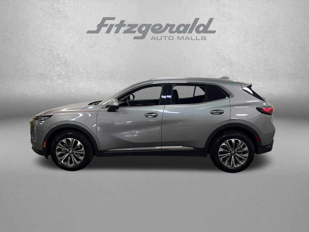 Used 2024 Buick Envision Preferred AWD/4WD video 2