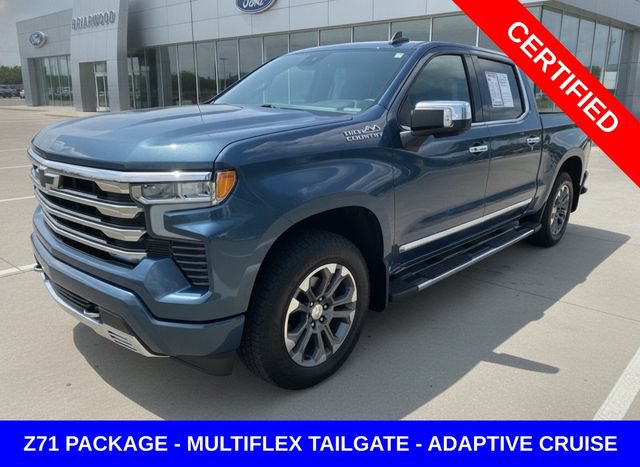 Used 2024 Chevrolet Silverado 1500 High Country w/ Z71 Off-Road Package AWD/4WD image 1