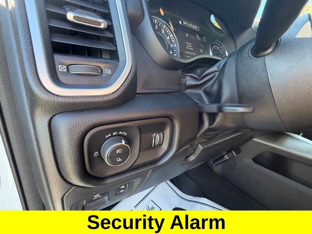 Used 2023 RAM 1500 Big Horn AWD/4WD image 16