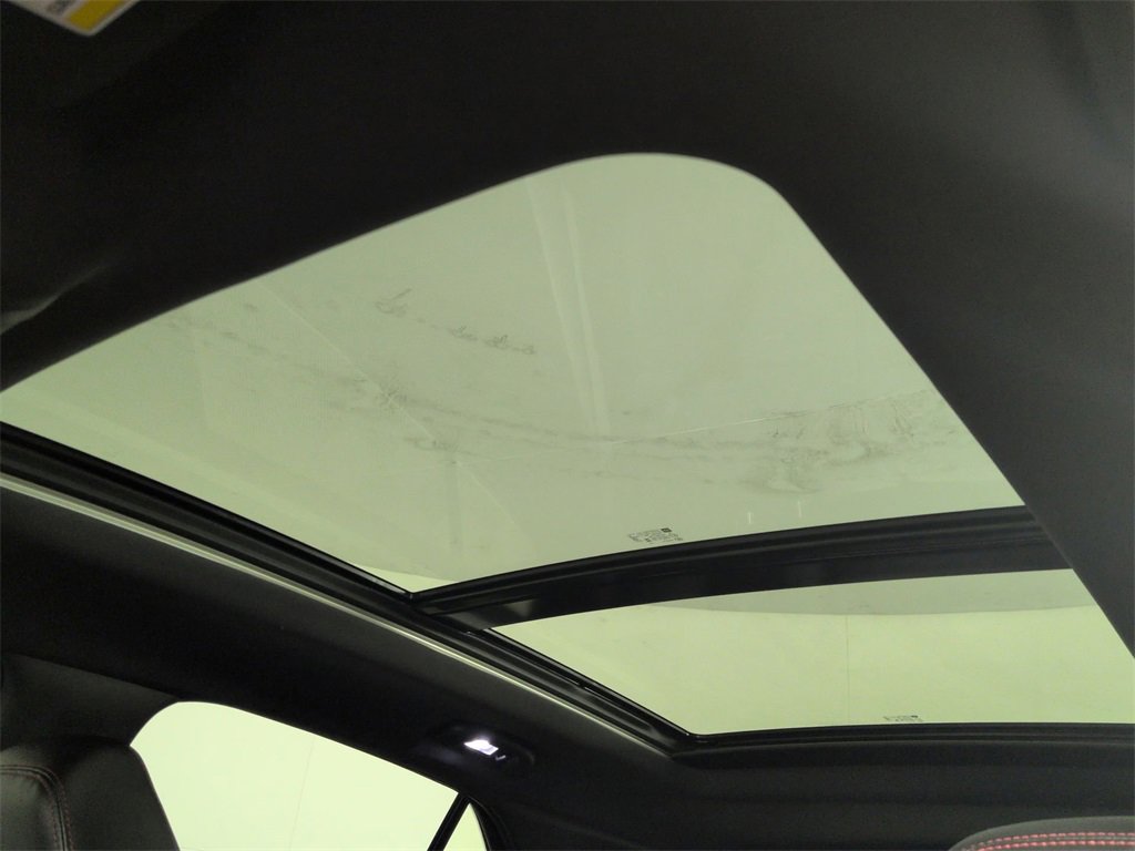 Certified 2024 Chevrolet Equinox RS w/ RS Leather Package image 18