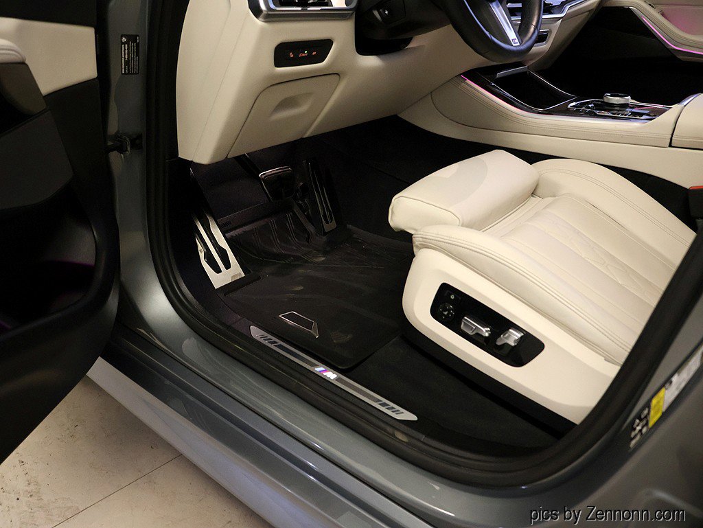 Certified 2024 BMW X5 xDrive40i w/ Executive Package image 27