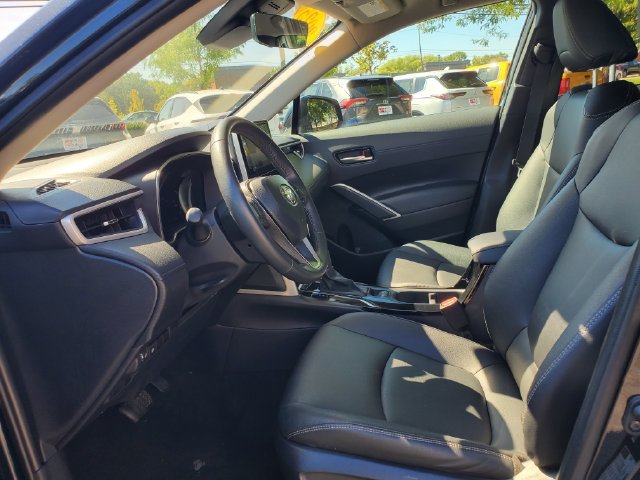 Certified 2025 Toyota Corolla Cross XLE AWD/4WD image 17