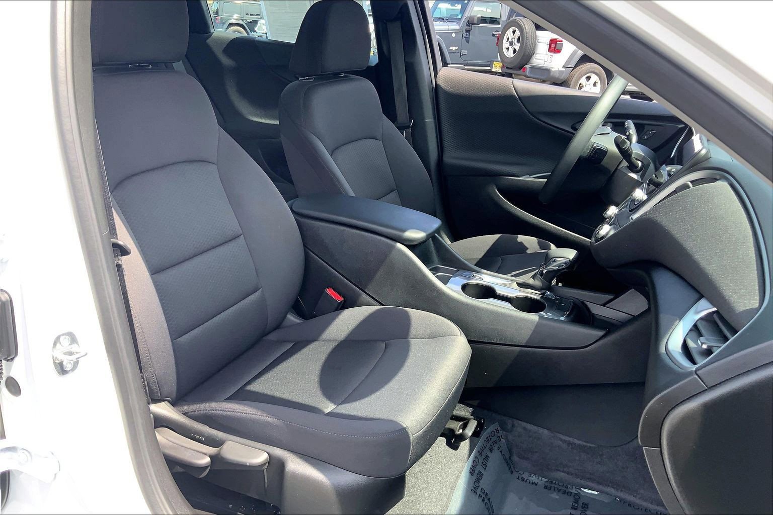 Used 2023 Chevrolet Malibu LS FWD image 7