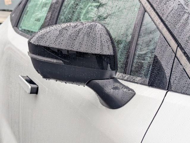 New 2026 Nissan Leaf Platinum+ w/ Cargo Package (Platinum+) image 12