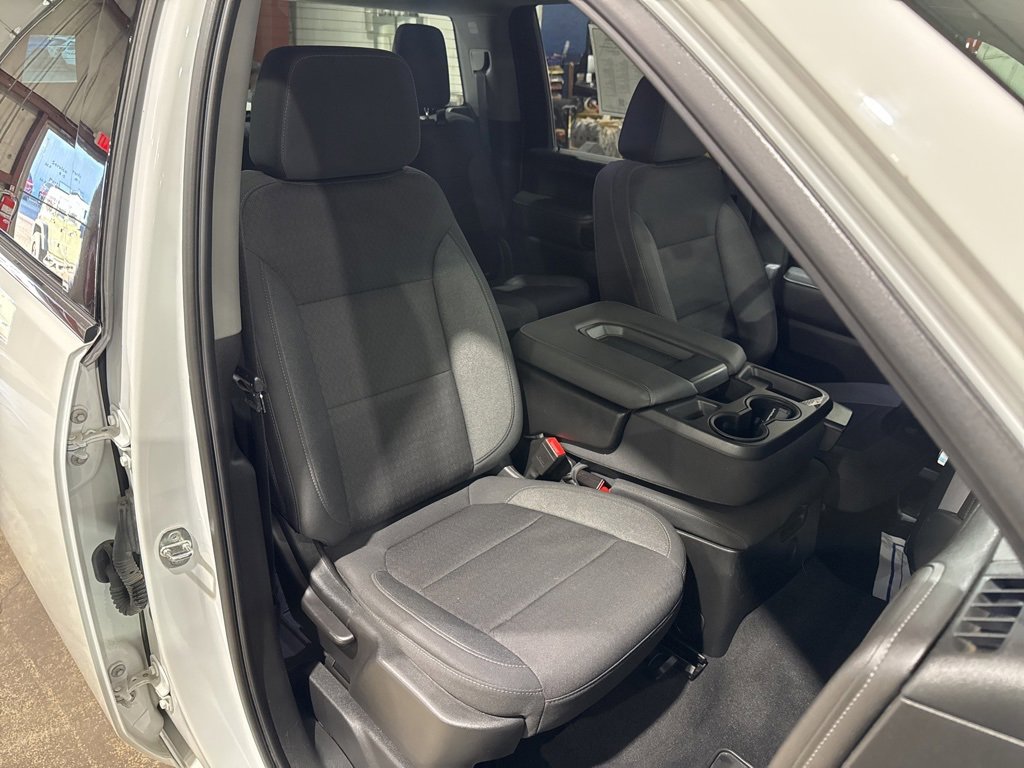 Used 2022 GMC Sierra 3500 SLE w/ SLE Convenience Package image 36