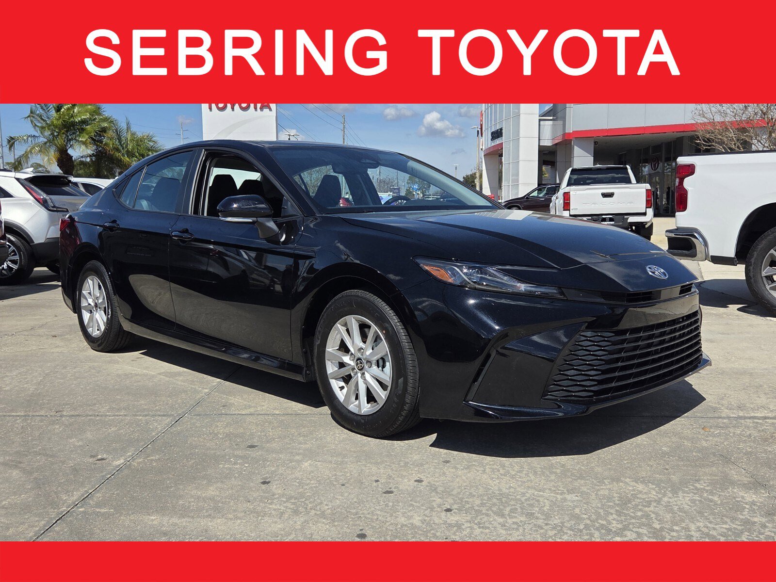 Certified 2025 Toyota Camry LE image 1