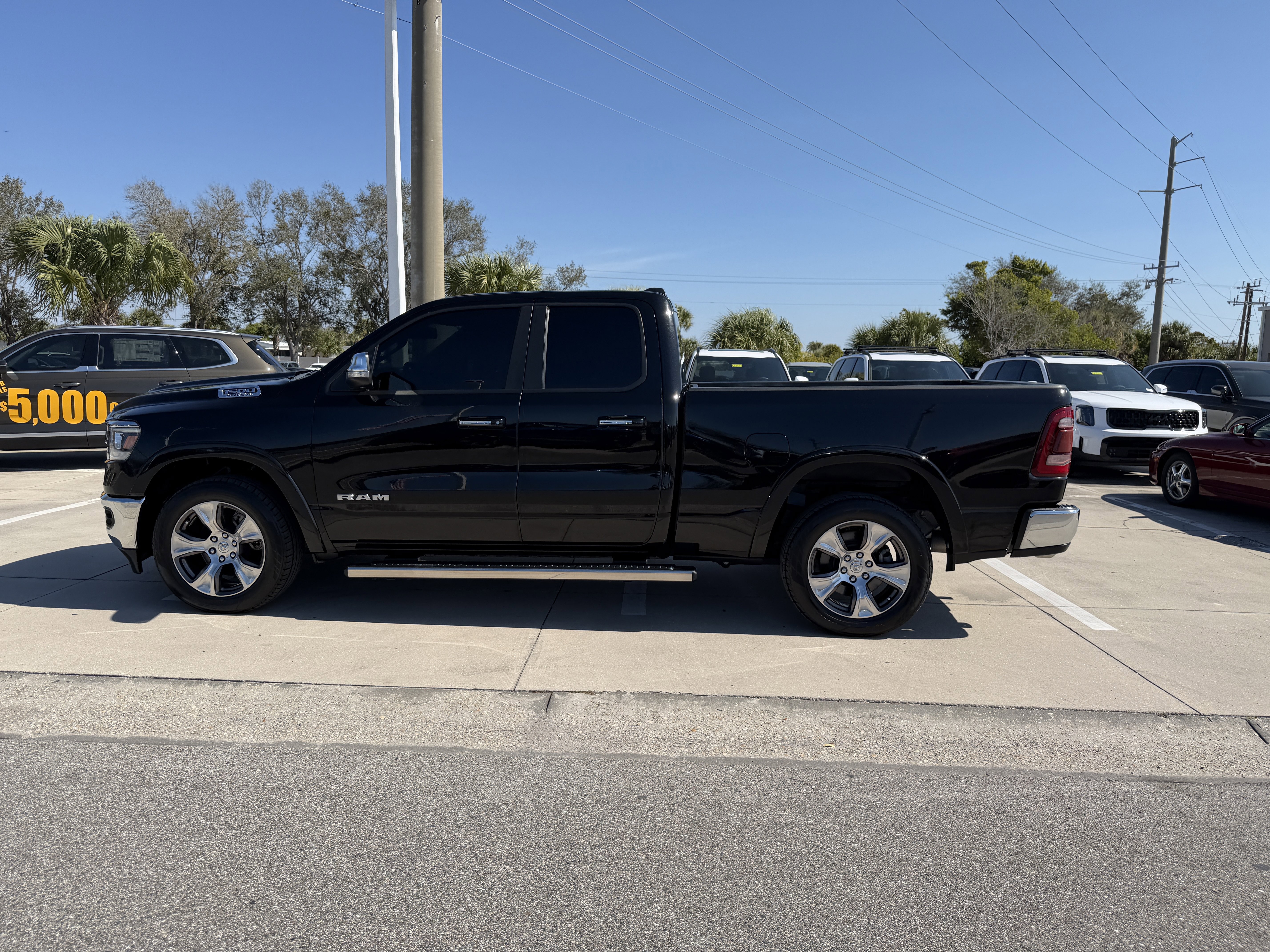 Used 2020 RAM 1500 Laramie image 7