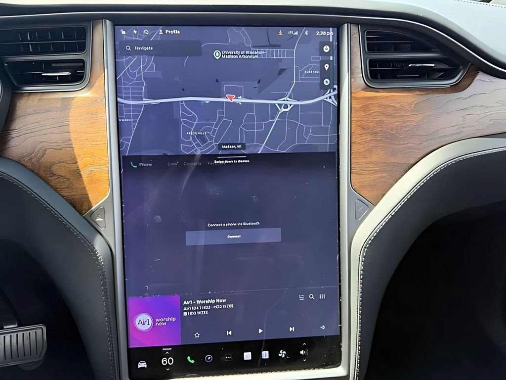 Used 2019 Tesla Model X Long Range AWD/4WD image 16
