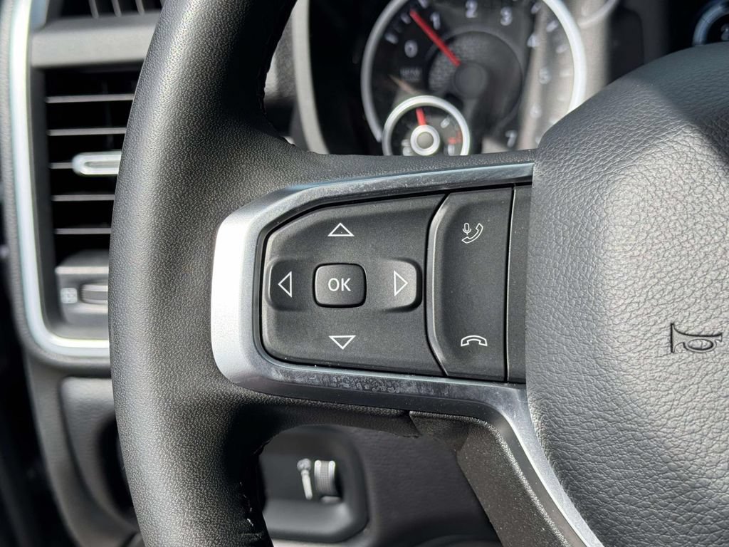 Used 2025 RAM 2500 Big Horn AWD/4WD image 22