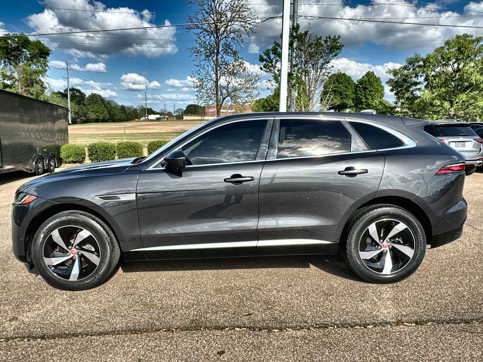 Used 2021 Jaguar F-PACE S image 5