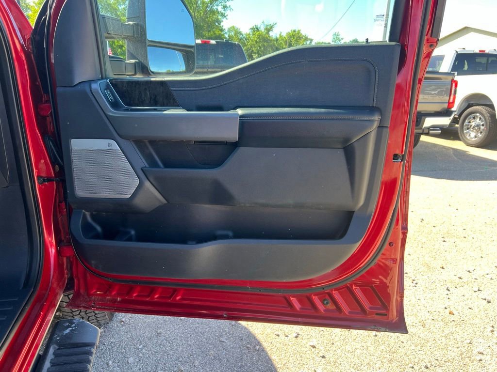 Used 2024 Ford F350 Lariat AWD/4WD image 19