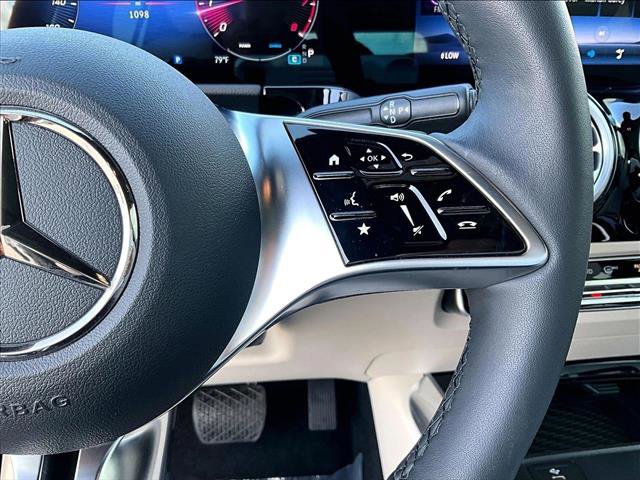 Used 2026 Mercedes-Benz GLA 250 image 21