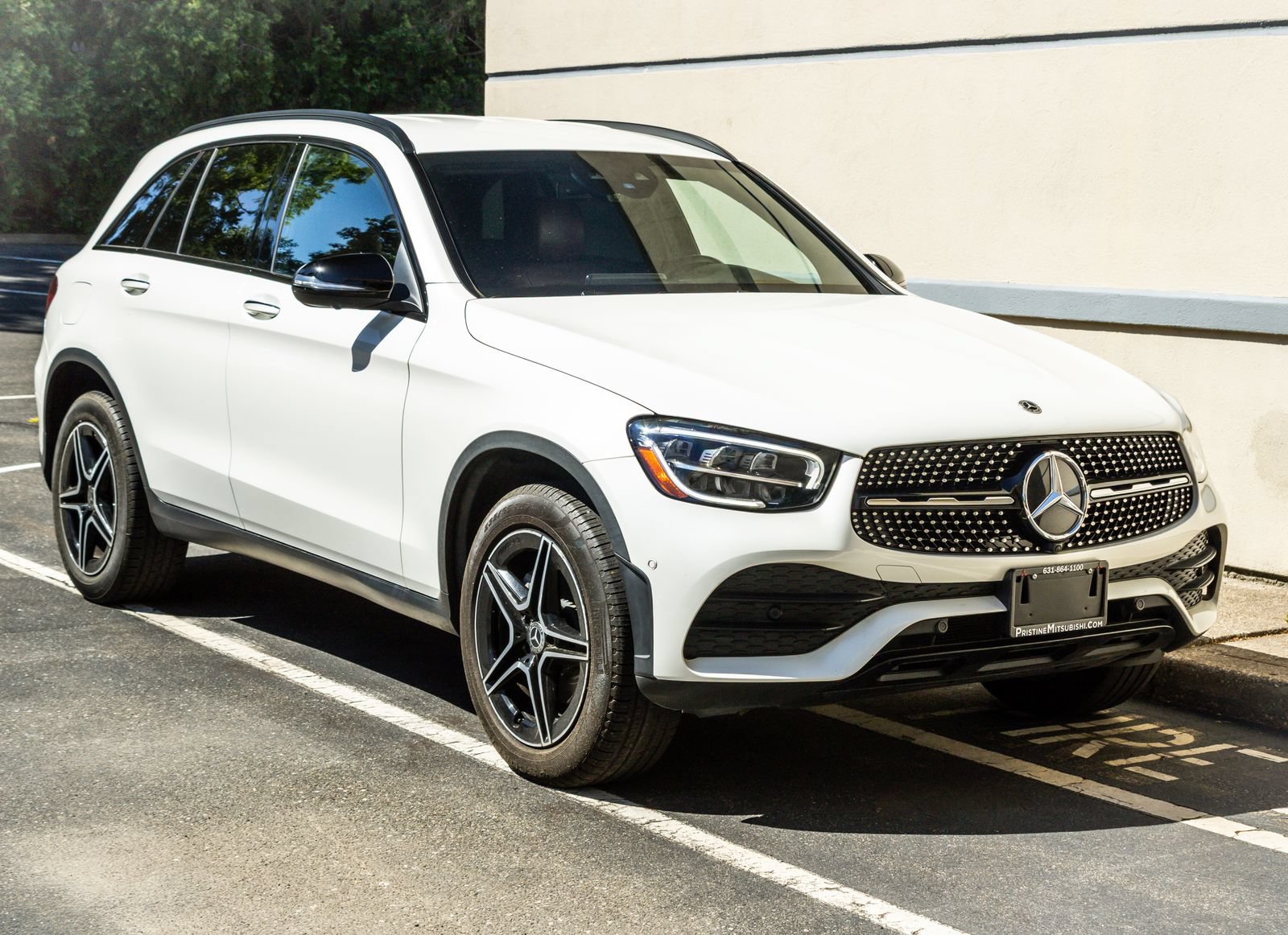 Used 2021 Mercedes-Benz GLC 300 w/ AMG Line image 10