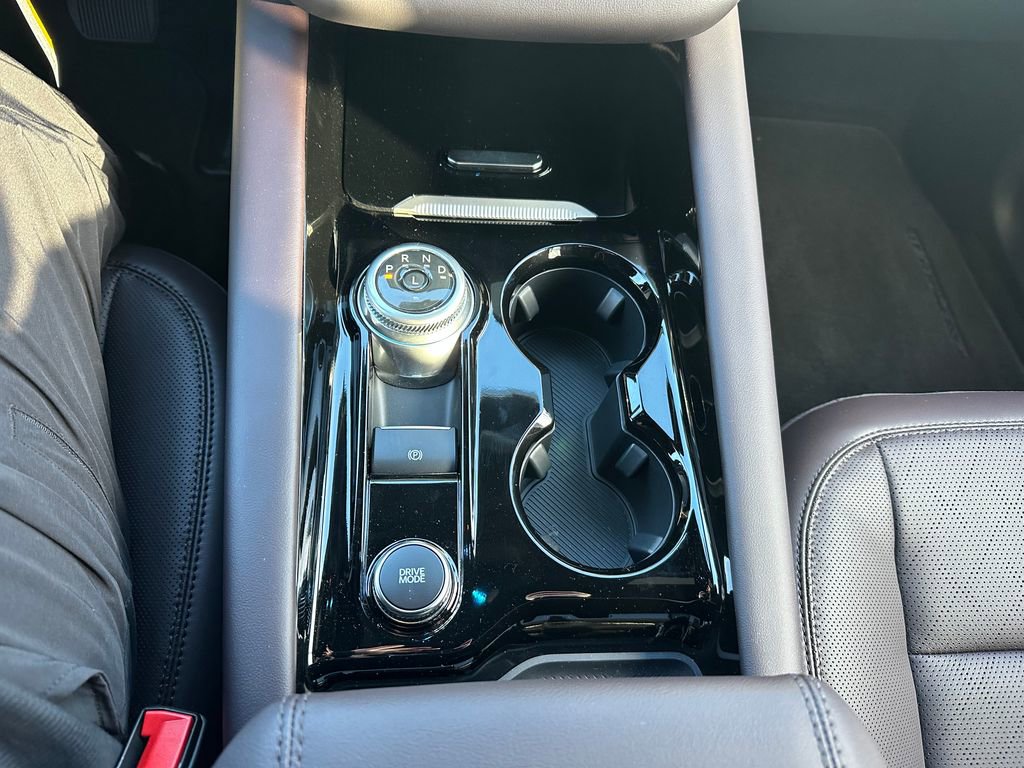 New 2025 Ford Explorer Platinum image 69