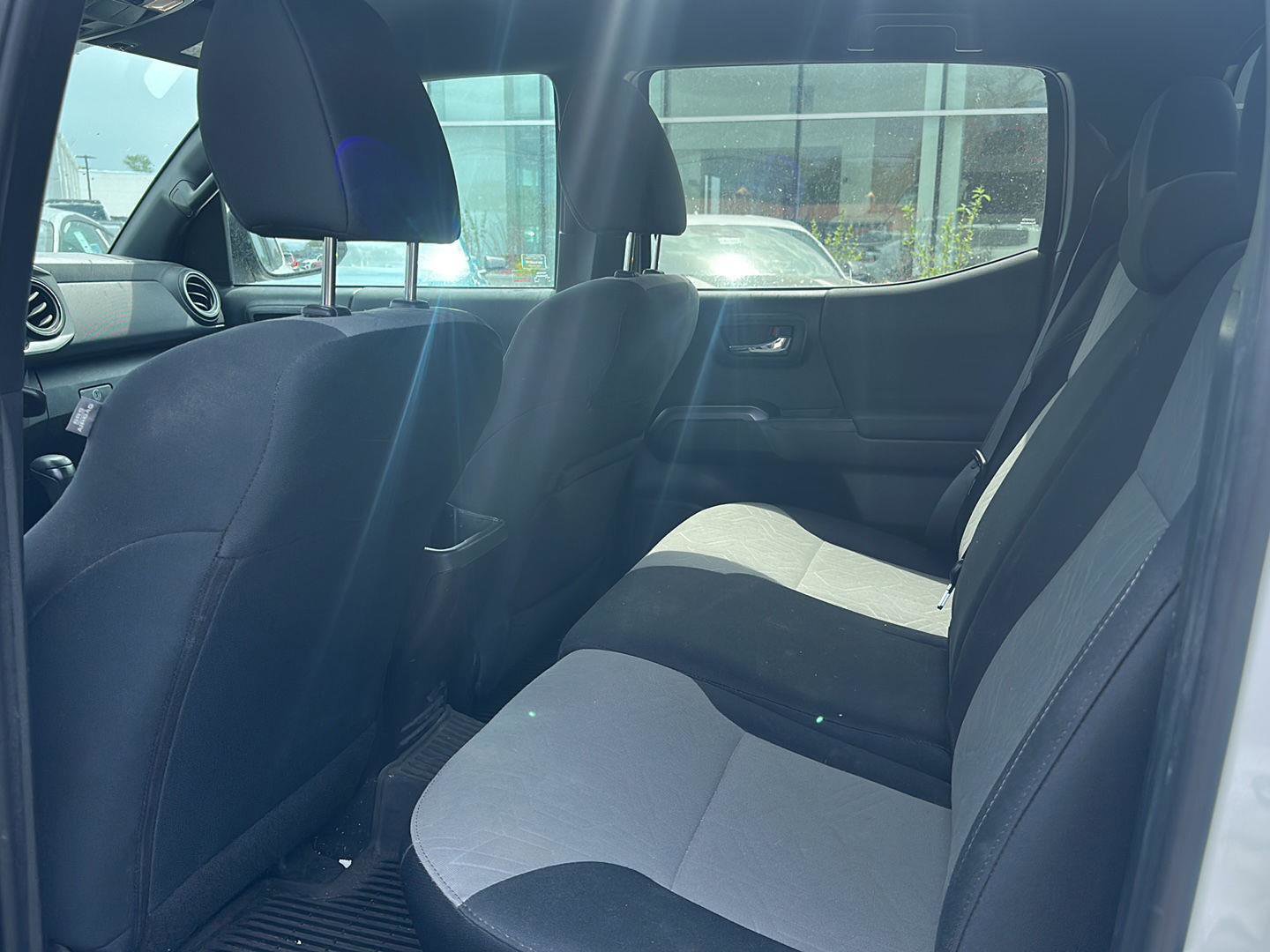 Used 2021 Toyota Tacoma TRD Off-Road image 18