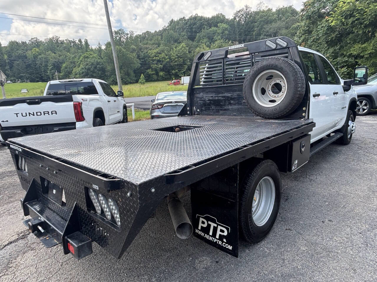 Used 2024 Chevrolet Silverado 3500 W/T w/ Snow Plow Prep Package image 8