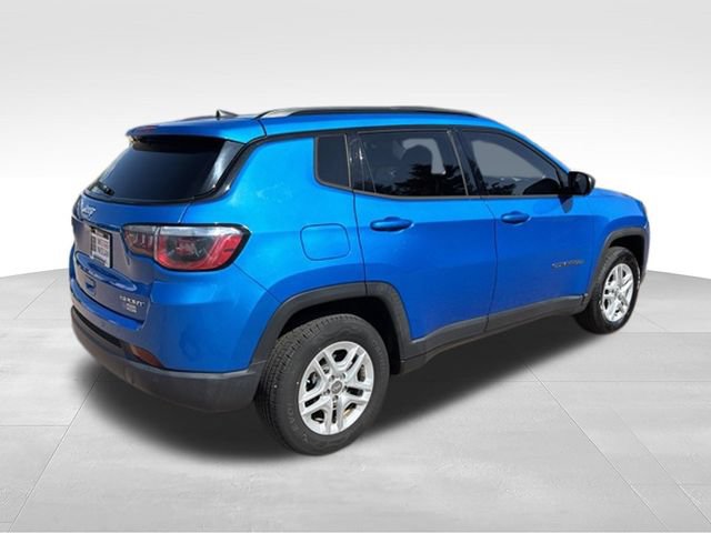 Used 2018 Jeep Compass Sport w/ Tech Group FWD image 11