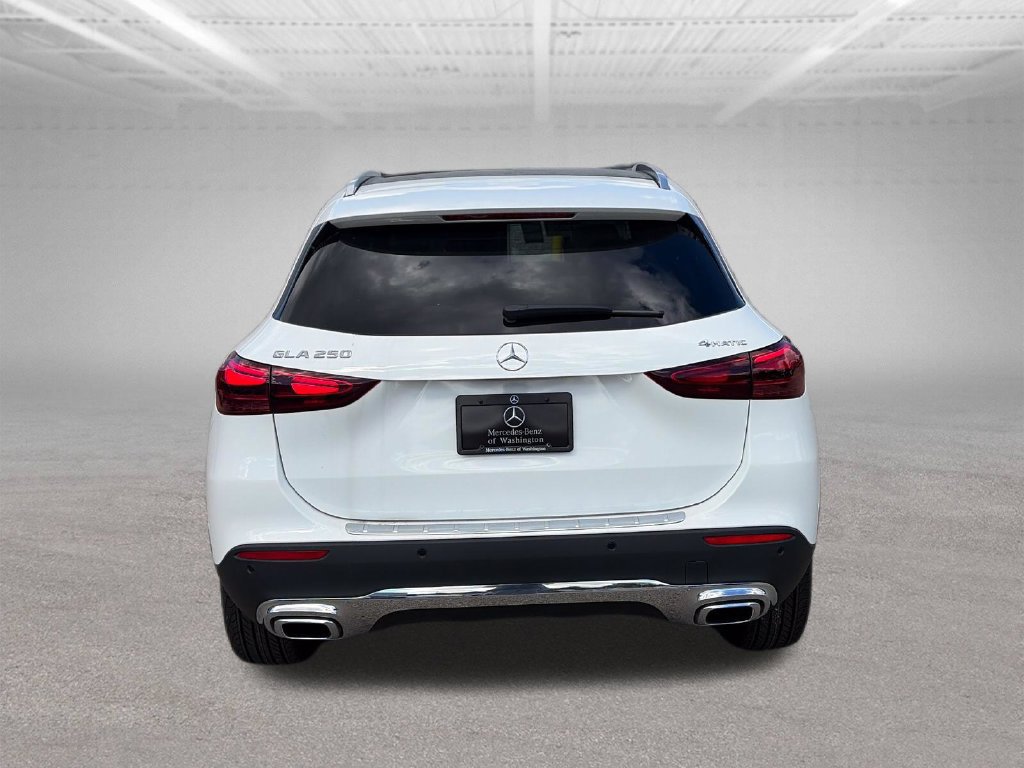 New 2026 Mercedes-Benz GLA 250 4MATIC image 4