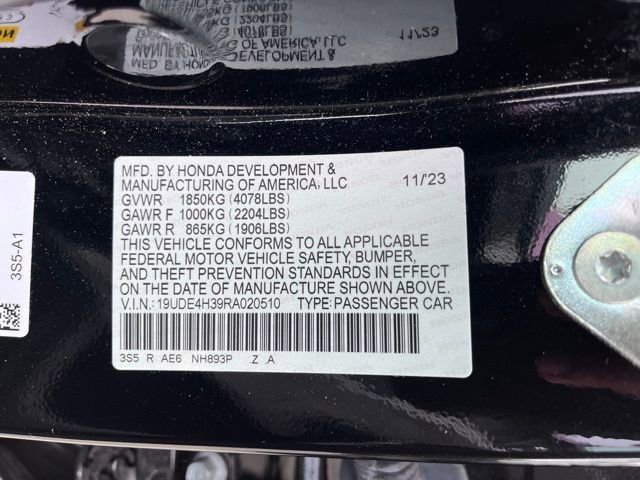 Used 2024 Acura Integra A-Spec image 11