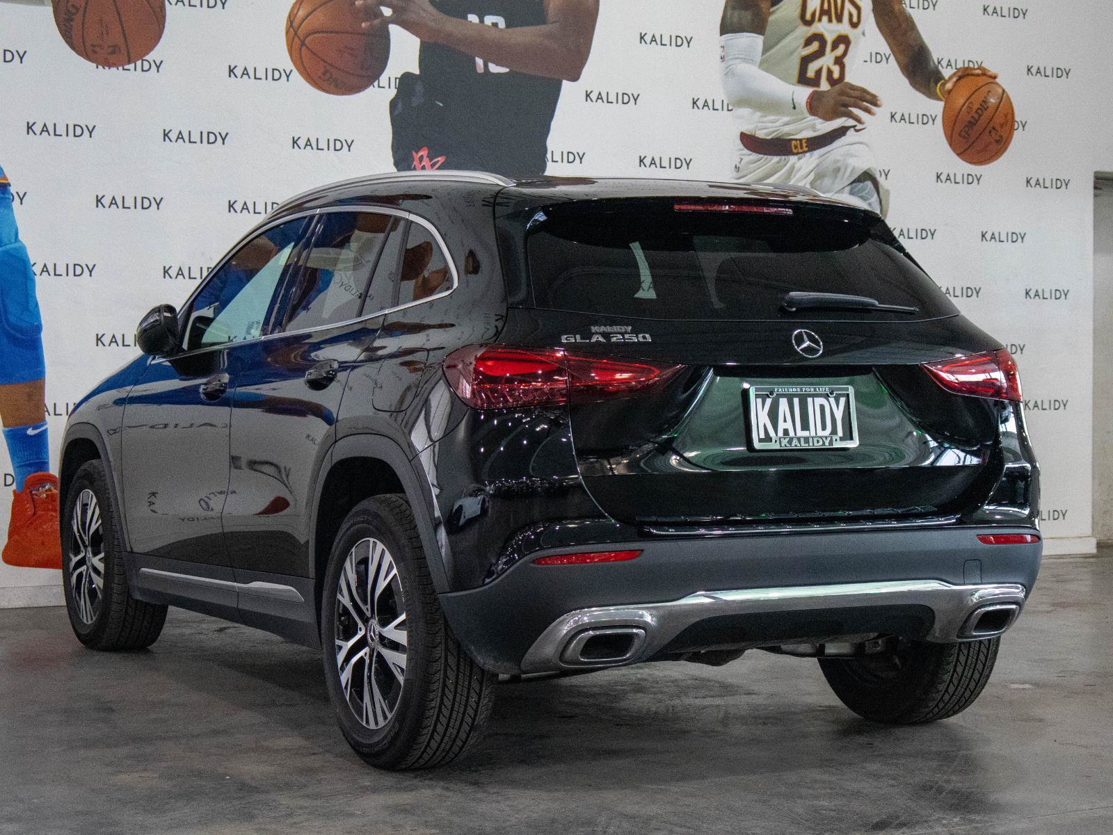 Used 2025 Mercedes-Benz GLA 250 image 21