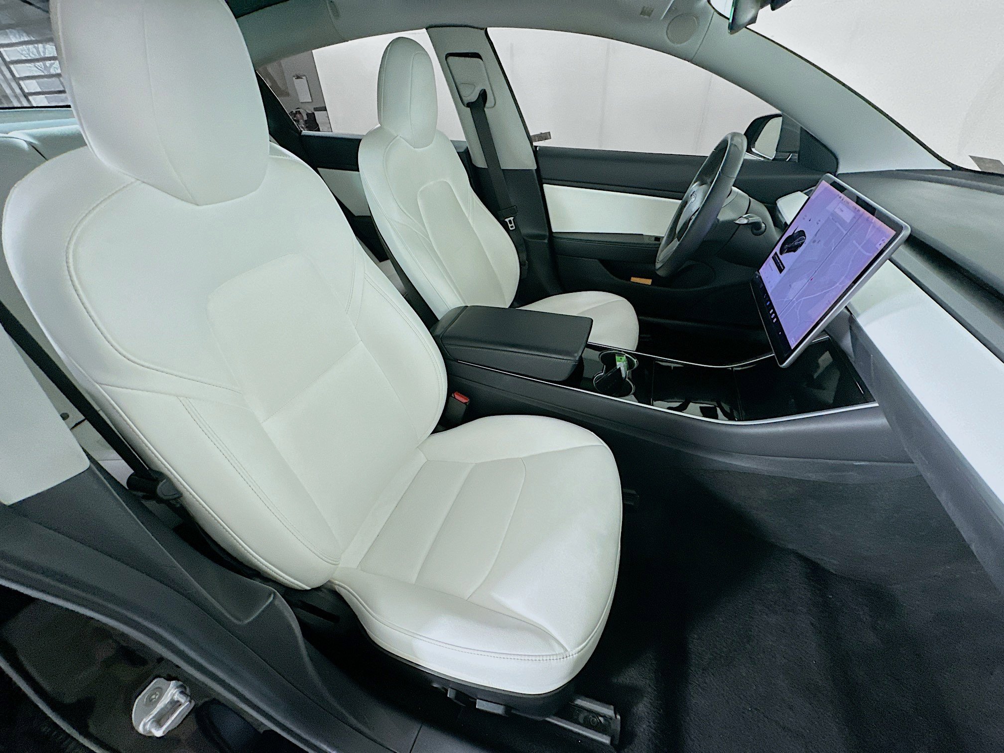 Used 2019 Tesla Model 3 Standard Range image 29