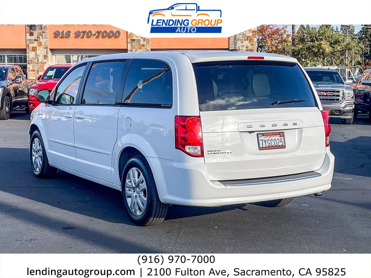 Used 2017 Dodge Grand Caravan SE w/ Power Window Group image 2