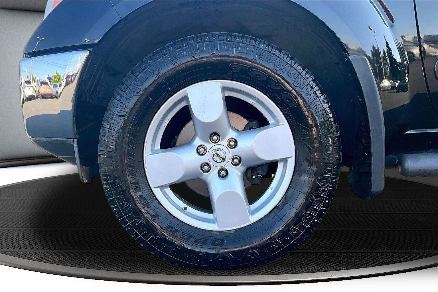 Used 2005 Nissan Frontier LE AWD/4WD image 31