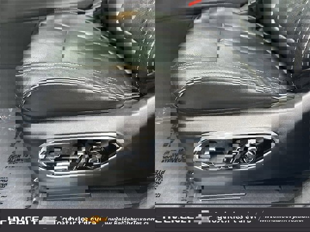 Used 2023 Jeep Grand Cherokee L Overland w/ Advanced Protech Group III image 30