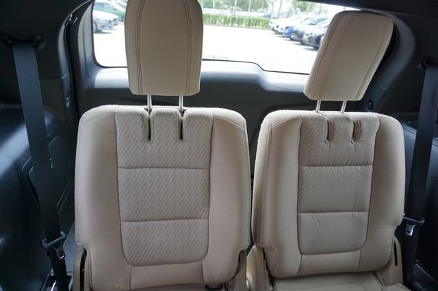 Certified 2017 Ford Explorer FWD image 16