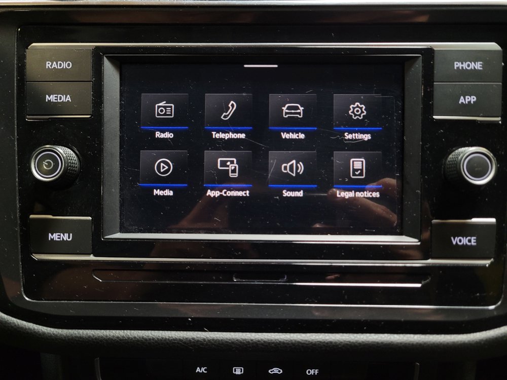 Used 2020 Volkswagen Tiguan S FWD image 25