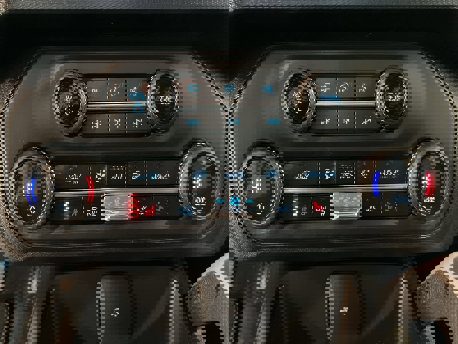 Used 2023 Ford Bronco Outer Banks image 19