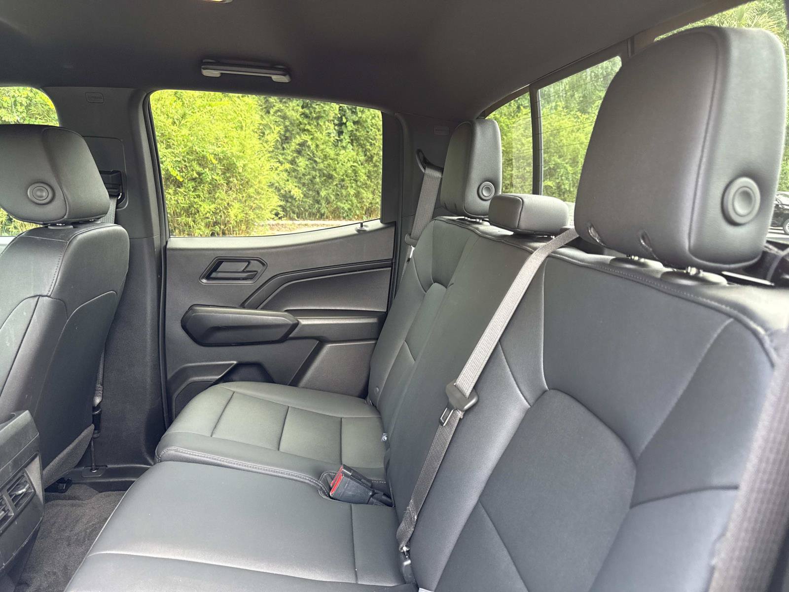 Used 2026 Chevrolet Colorado Trail Boss AWD/4WD image 11