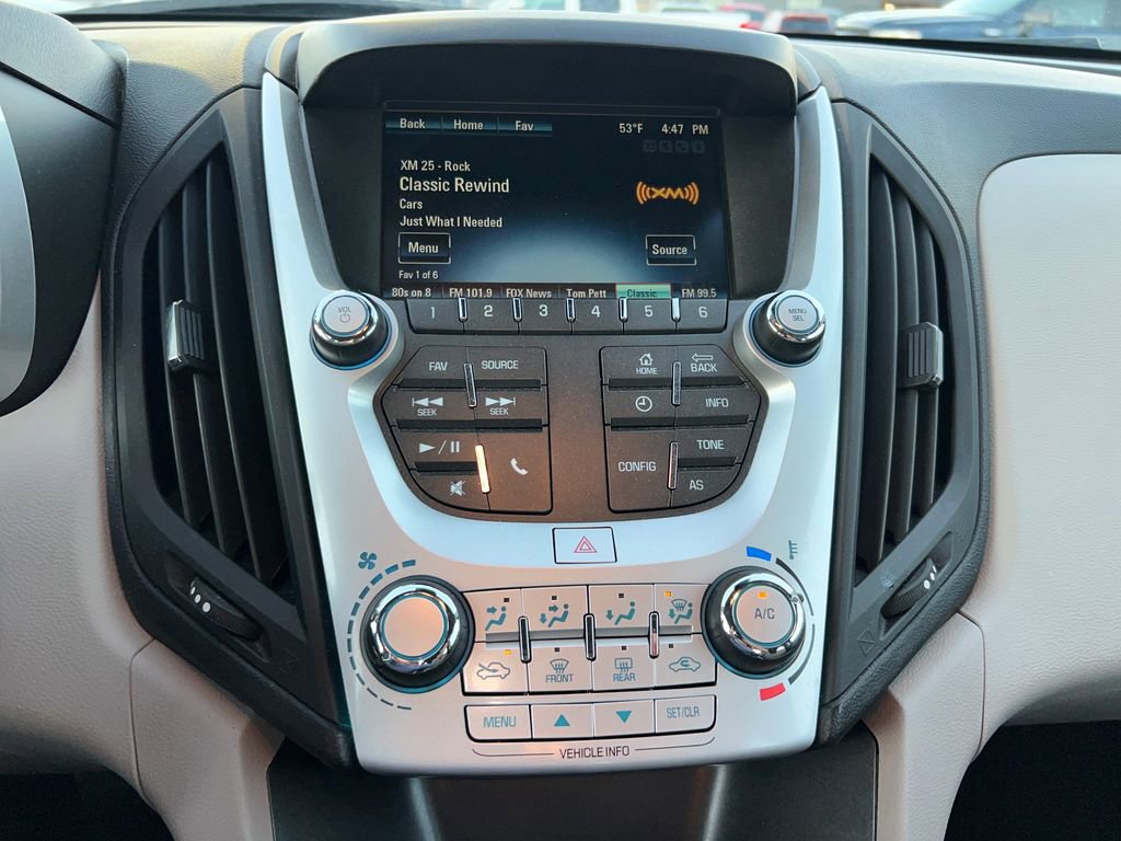 Used 2017 Chevrolet Equinox LS image 19